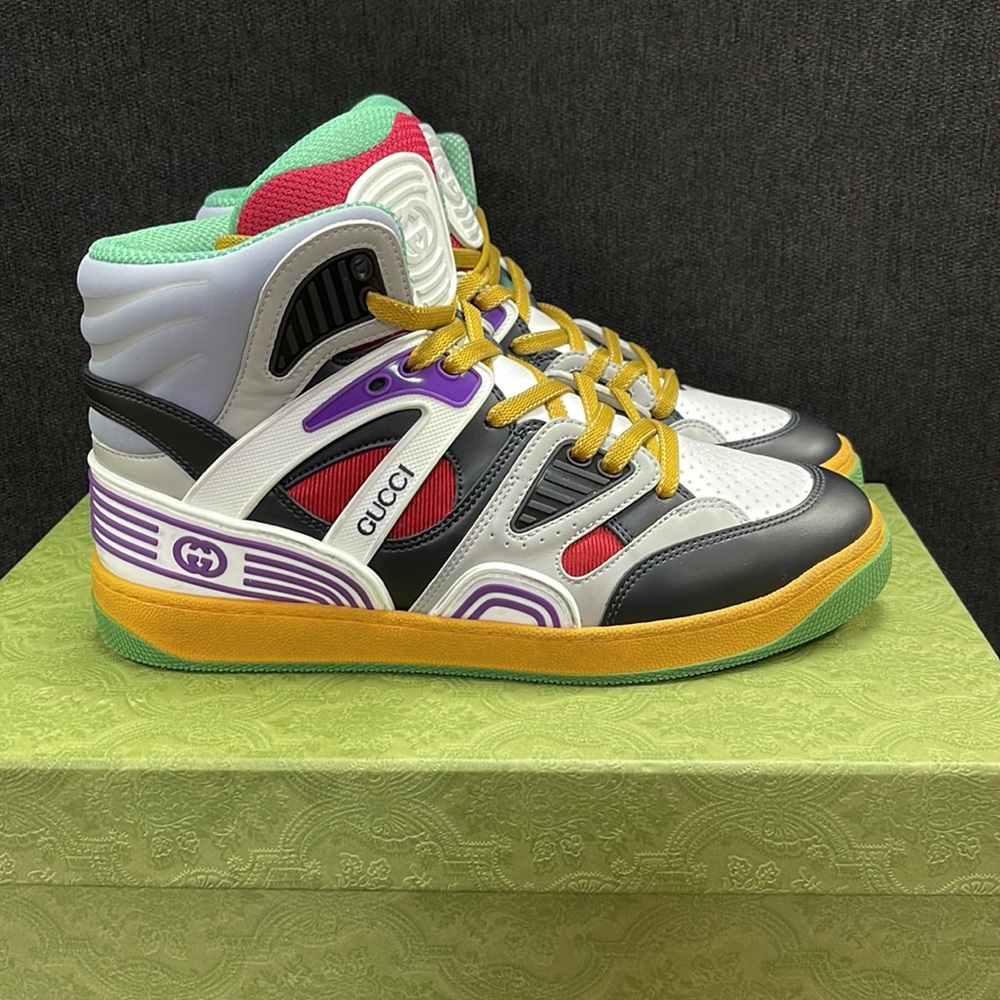 Men's Gucci Basket sneaker - Picture 2 of 3